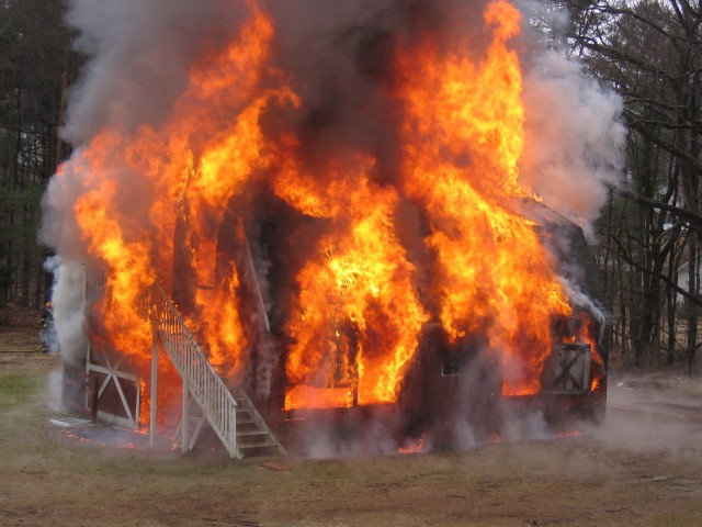 BHFD LIVE BURN APRIL 2,2005